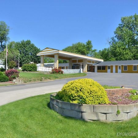 Econo Lodge Oskaloosa Esterno foto