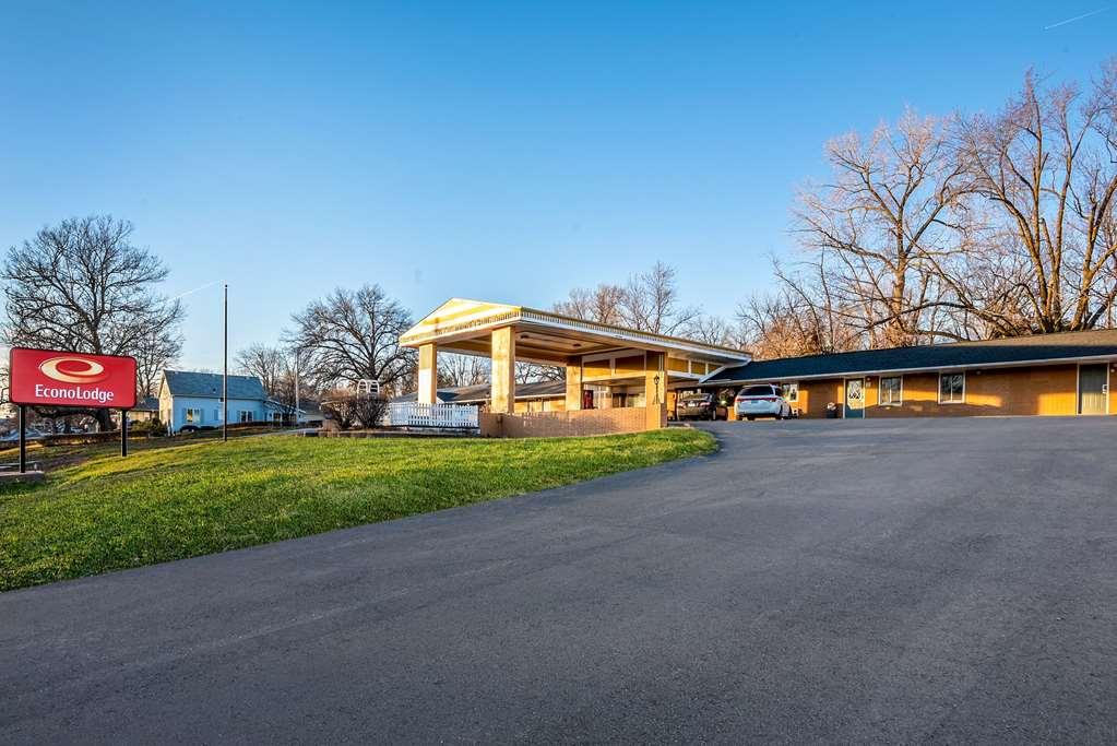 Econo Lodge Oskaloosa Esterno foto